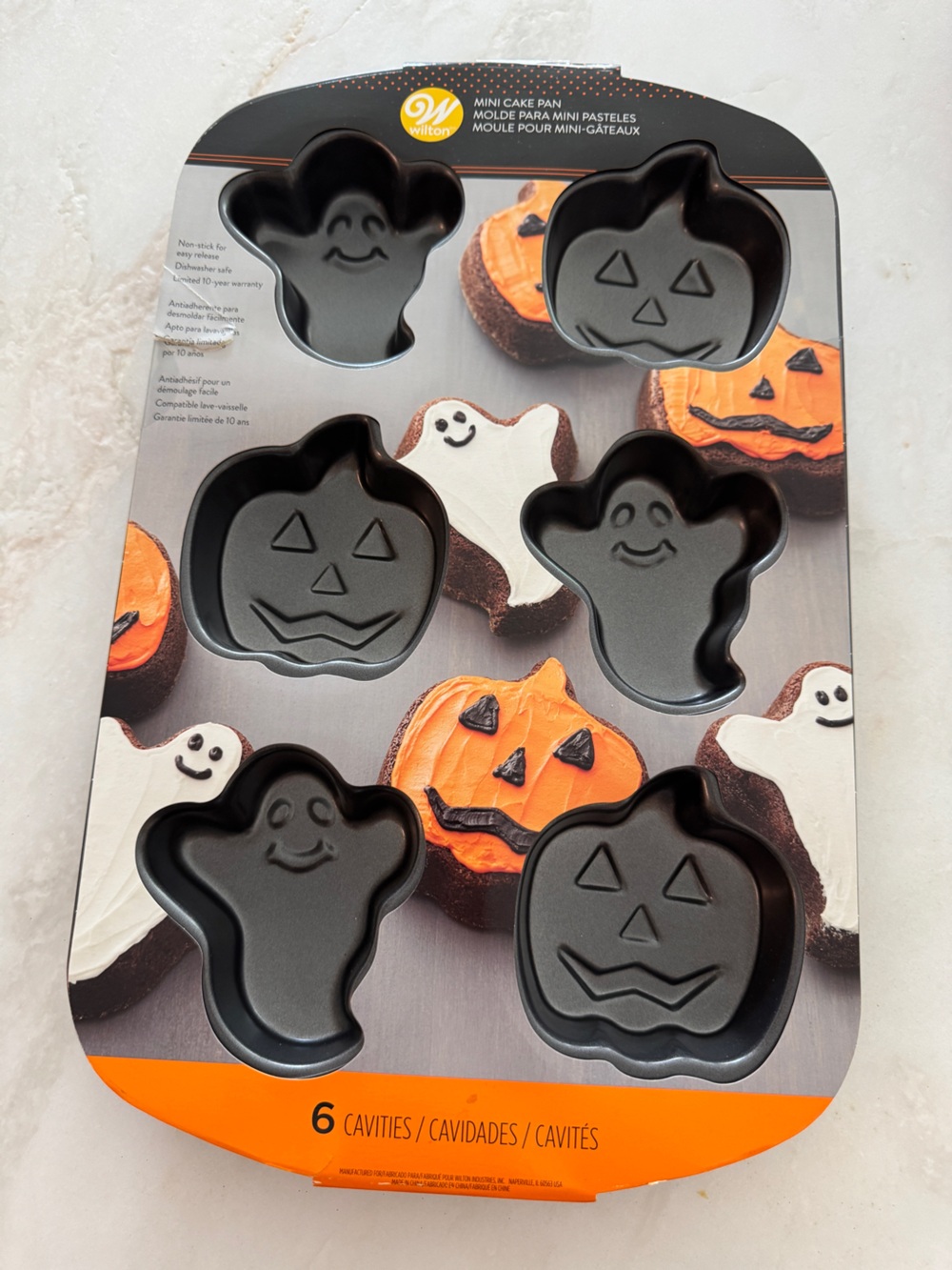 Wilton Halloween Mini Cake Pan - Black